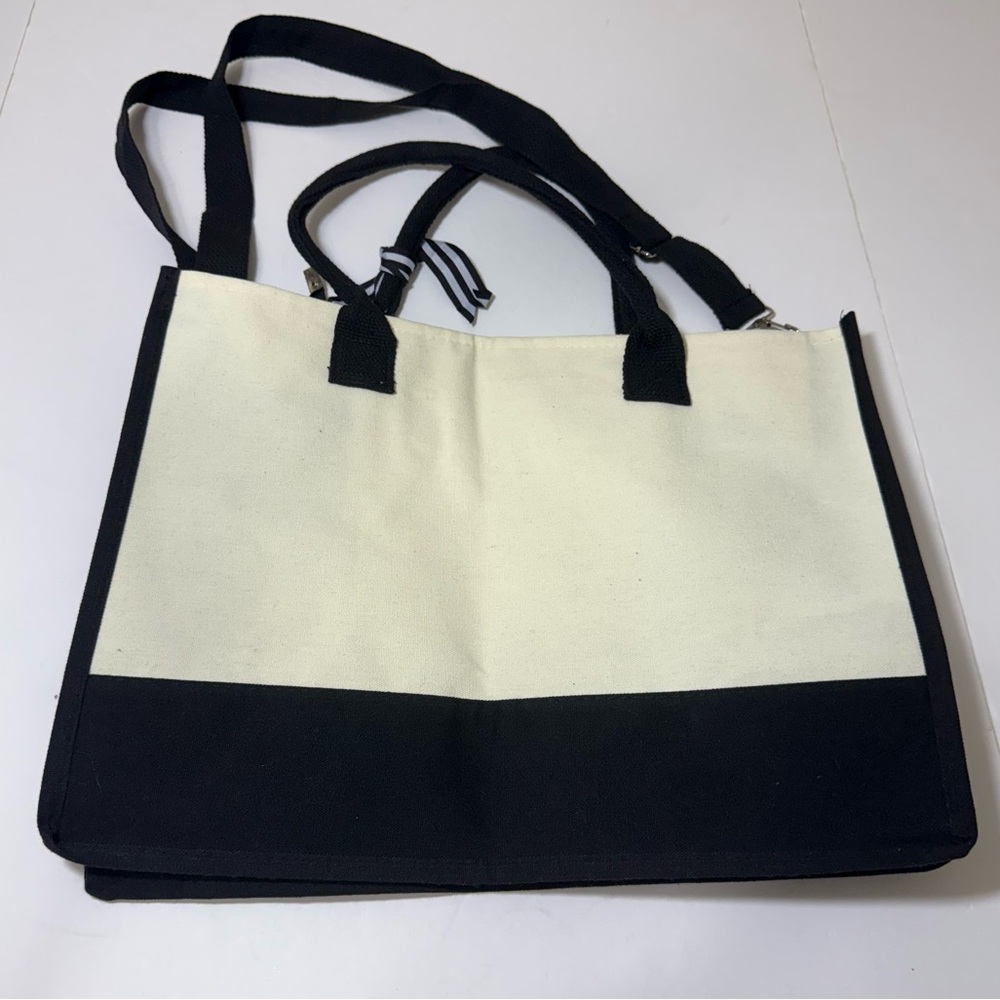 Women’s Black and White Tote Bag with Aunt Definition - Picture 2 of 16